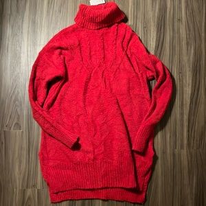 Maurice’s x small red turtleneck